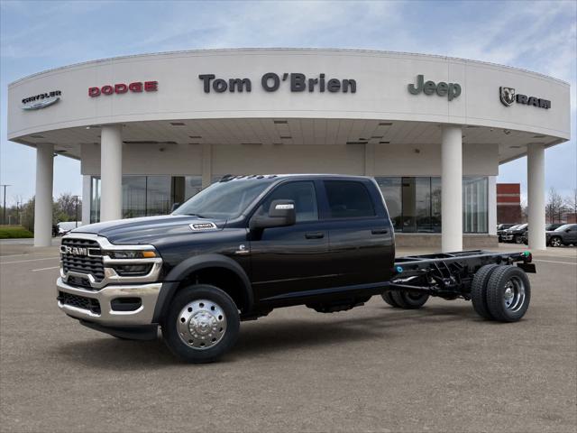 2026 RAM 5500 Chassis RAM 5500 TRADESMAN CHASSIS CREW CAB 4X4 84 CA