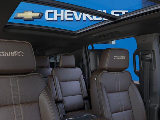 2025 Chevrolet Suburban 4WD High Country