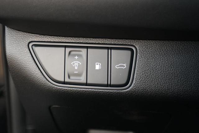2025 Genesis G70 2.5T RWD