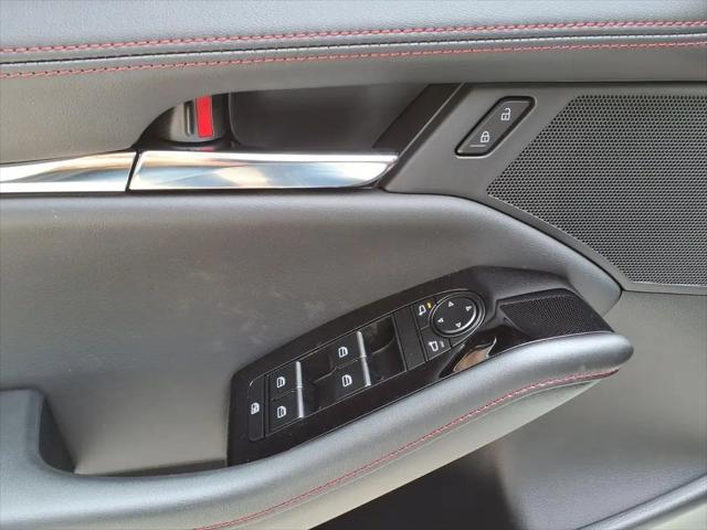 2026 Mazda Mazda3 2.5 S Carbon Edition
