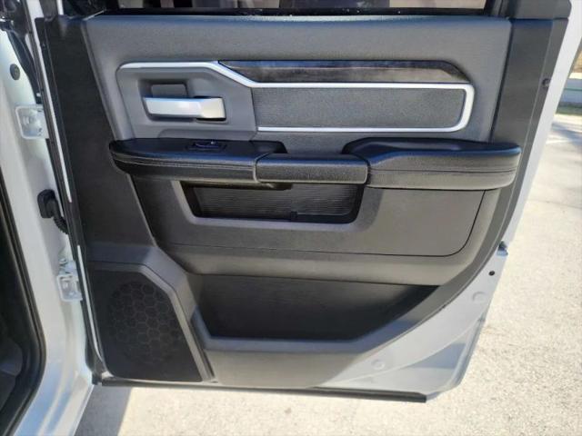 2022 Ram 2500 Big Horn Crew Cab 4x4 6'4" Box