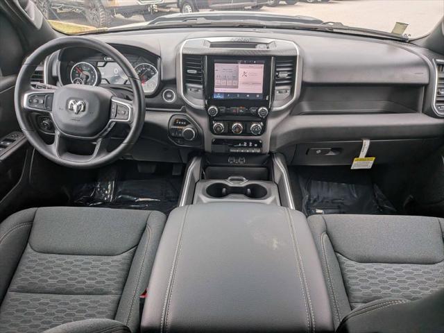 2026 Ram 1500 Express Crew Cab 4x4 57 Box