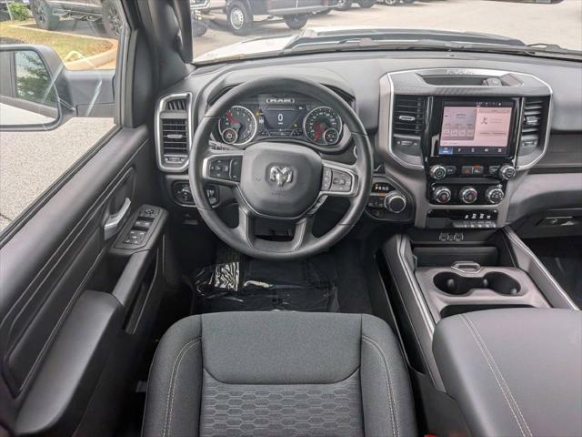 2026 Ram 1500 Express Crew Cab 4x4 57 Box