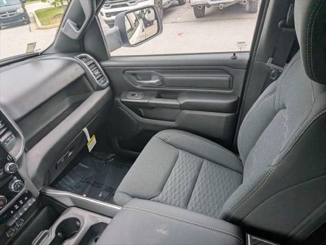 2026 Ram 1500 Express Crew Cab 4x4 57 Box