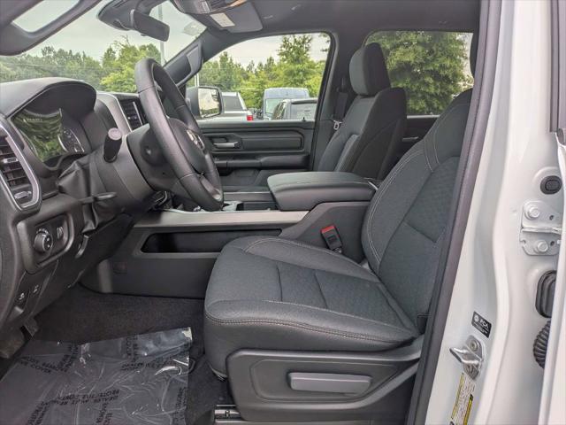2026 Ram 1500 Express Crew Cab 4x4 57 Box