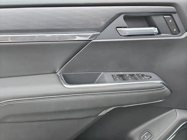 2026 GMC Acadia Elevation FWD