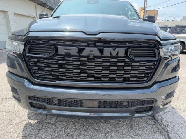 2026 Ram 1500 Express Crew Cab 4x4 5'7" Box