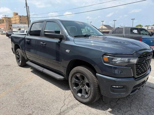 2026 Ram 1500 Express Crew Cab 4x4 5'7" Box