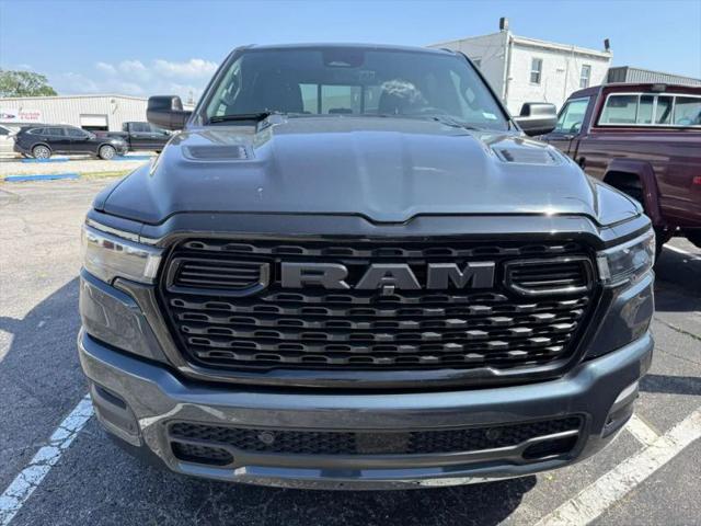 2026 Ram 1500 Express Crew Cab 4x4 5'7" Box