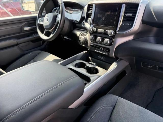 2026 Ram 1500 Express Crew Cab 4x4 5'7" Box