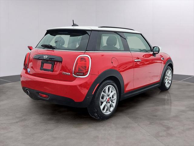 2021 MINI Hardtop Cooper