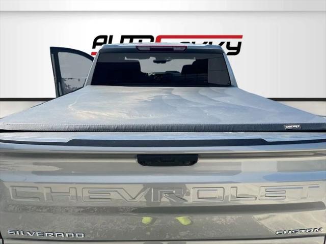 2024 Chevrolet Silverado 1500 4WD Crew Cab Short Bed Custom Trail Boss