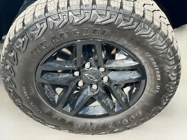 2024 Chevrolet Silverado 1500 4WD Crew Cab Short Bed Custom Trail Boss
