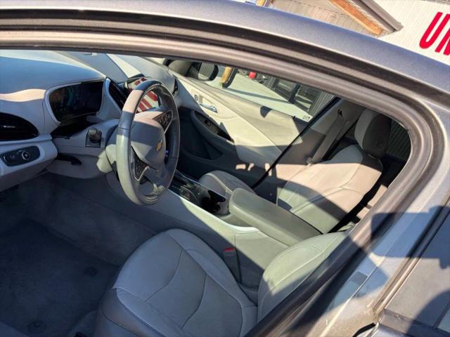 2017 Chevrolet Volt LT