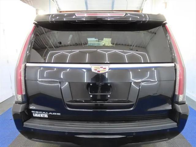 2020 Cadillac Escalade ESV 4WD Luxury