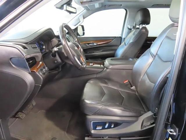 2020 Cadillac Escalade ESV 4WD Luxury