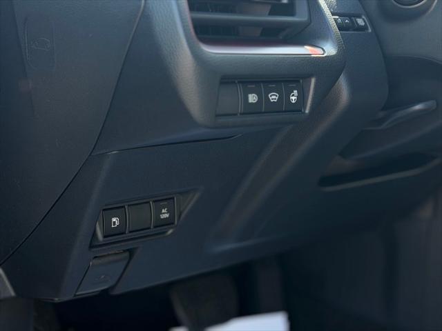 2026 Toyota Prius Plug-In XSE