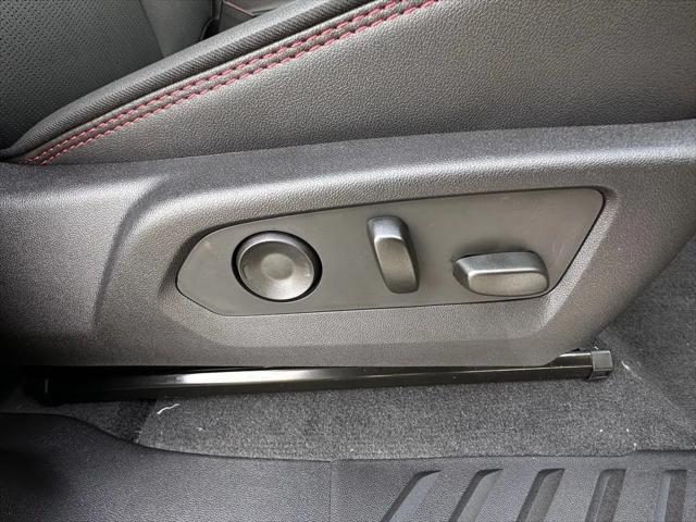 2026 GMC Canyon AT4X, 4WD