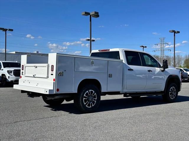 2026 GMC Sierra 3500HD Crew Cab, Long Bed, Pro Dual Rear Wheel, 4WD