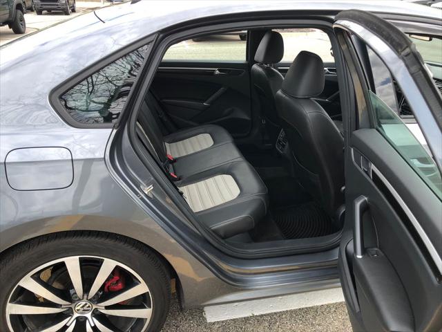2018 Volkswagen Passat 3.6L V6 GT
