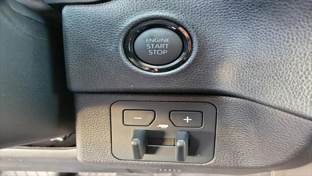 2026 Toyota Tundra SR5 CrewMax 5.5' Bed