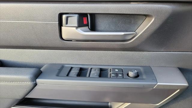 2026 Toyota Tundra SR5 CrewMax 5.5' Bed