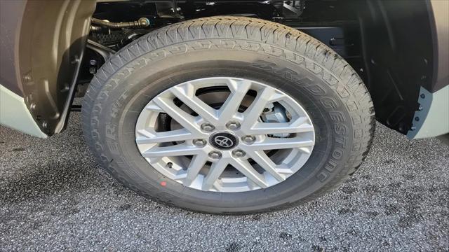 2026 Toyota Tundra SR5 CrewMax 5.5' Bed