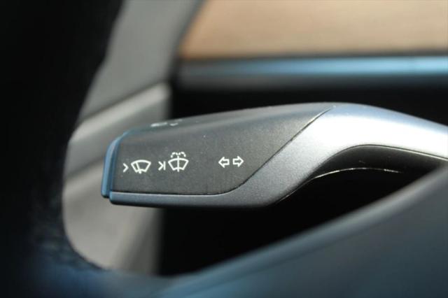 2021 Tesla Model 3 Standard Range Plus Rear-Wheel Drive