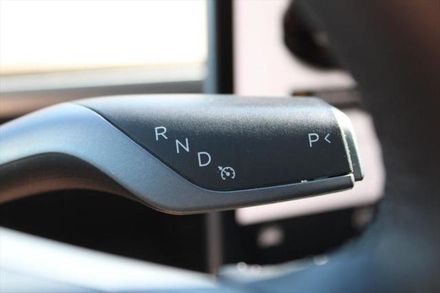 2021 Tesla Model 3 Standard Range Plus Rear-Wheel Drive