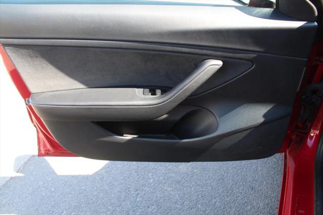 2021 Tesla Model 3 Standard Range Plus Rear-Wheel Drive