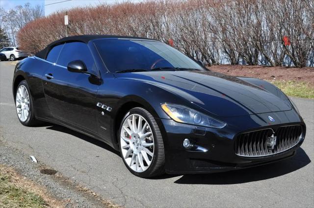 2011 Maserati GranTurismo Standard