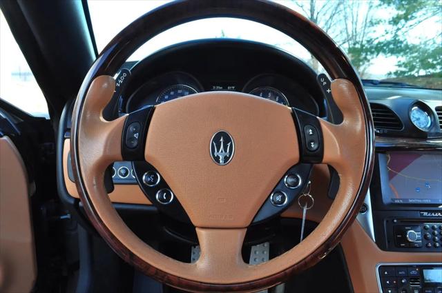 2011 Maserati GranTurismo Standard