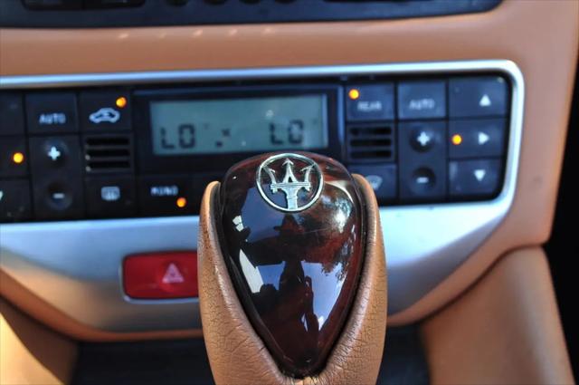 2011 Maserati GranTurismo Standard