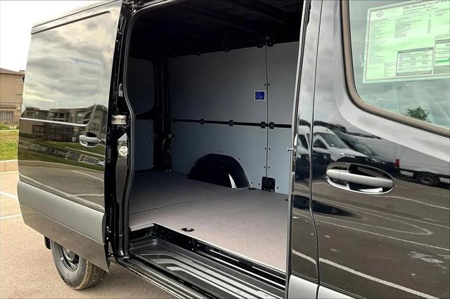 2026 Mercedes-Benz Sprinter 2500 Standard Roof 4-Cyl Diesel