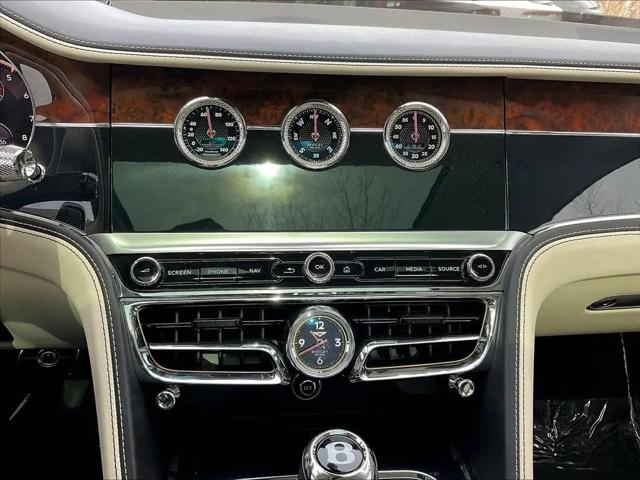 2022 Bentley Flying Spur V8