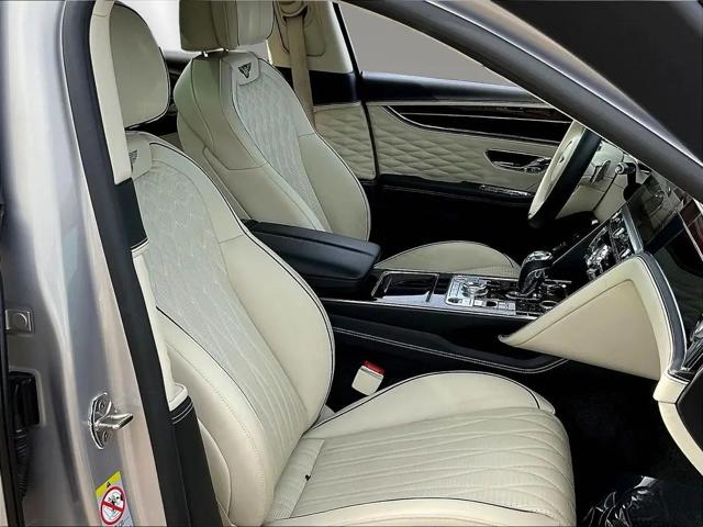 2022 Bentley Flying Spur V8