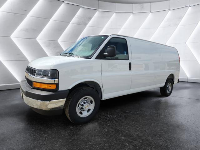2026 Chevrolet Express Cargo Van 3500 Extended Wheelbase, WT, RWD