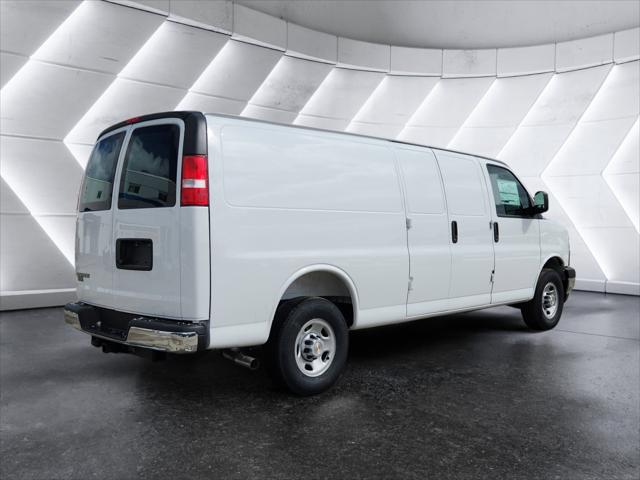 2026 Chevrolet Express Cargo Van 3500 Extended Wheelbase, WT, RWD