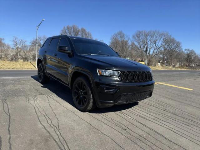 2017 Jeep Grand Cherokee Altitude 4x4 for sale in Independence, MO