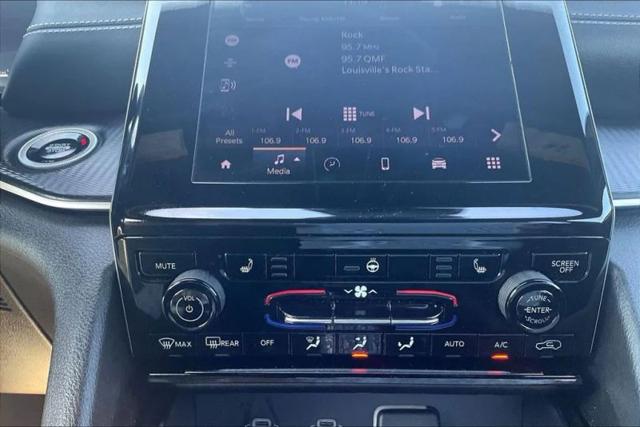 2024 Jeep Grand Cherokee L Altitude 4x4