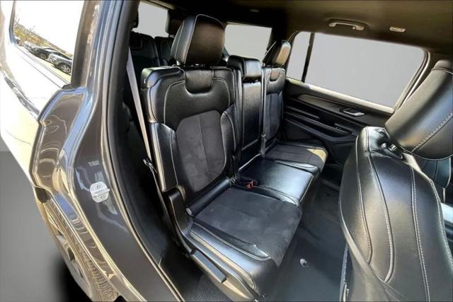2024 Jeep Grand Cherokee L Altitude 4x4