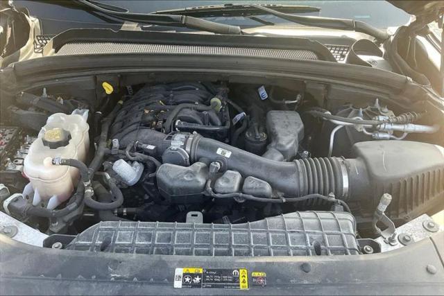 2024 Jeep Grand Cherokee L Altitude 4x4