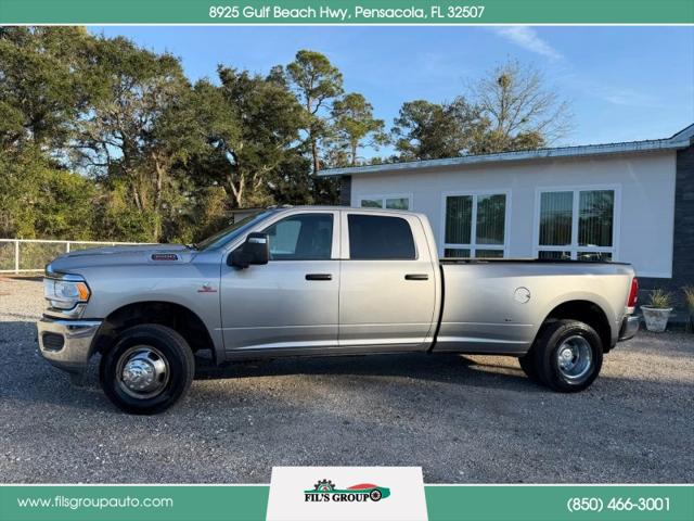 2024 Ram 3500 Tradesman Crew Cab 4x4 8' Box