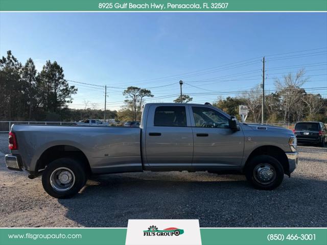 2024 Ram 3500 Tradesman Crew Cab 4x4 8' Box