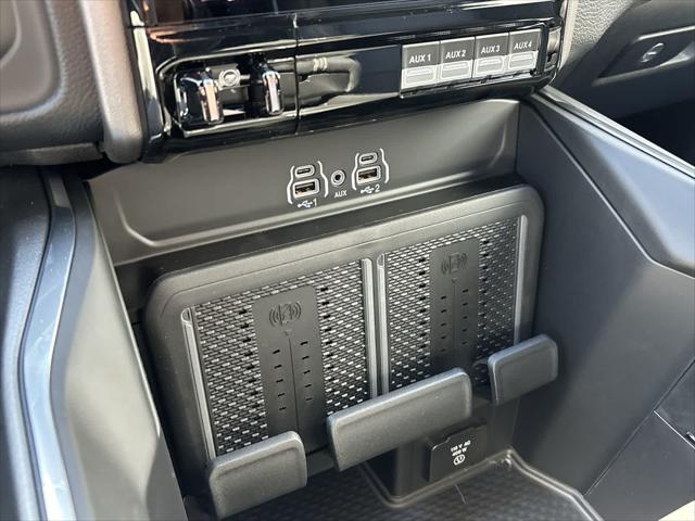 2026 Ram 3500 Laramie Crew Cab 4x4 8' Box