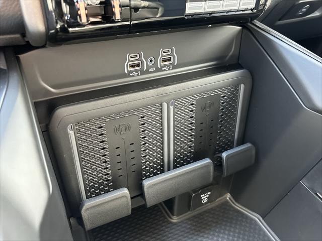2026 Ram 3500 Laramie Crew Cab 4x4 8' Box