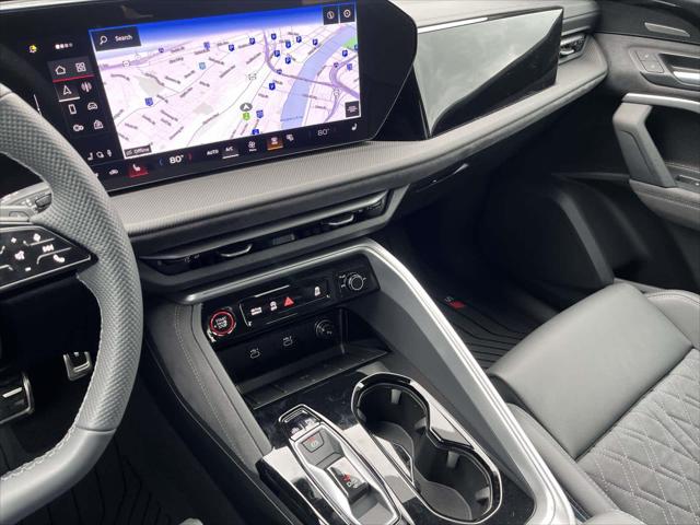 2025 Audi SQ5 Premium Plus TFSI quattro S tronic