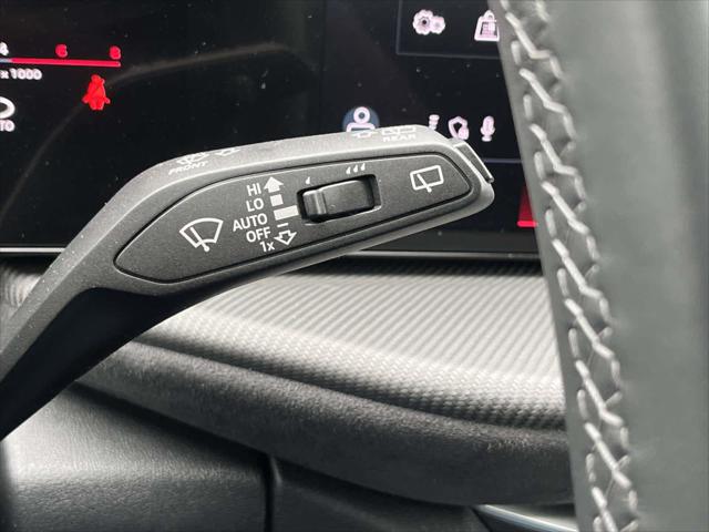 2025 Audi SQ5 Premium Plus TFSI quattro S tronic