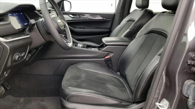 2023 Jeep Grand Cherokee L Altitude 4x4