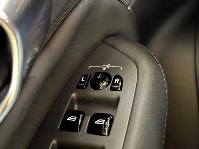 2026 Volvo XC90 Plus, B6 AWD Gas (mild hybrid), Gasoline, Bright, 7 Seats